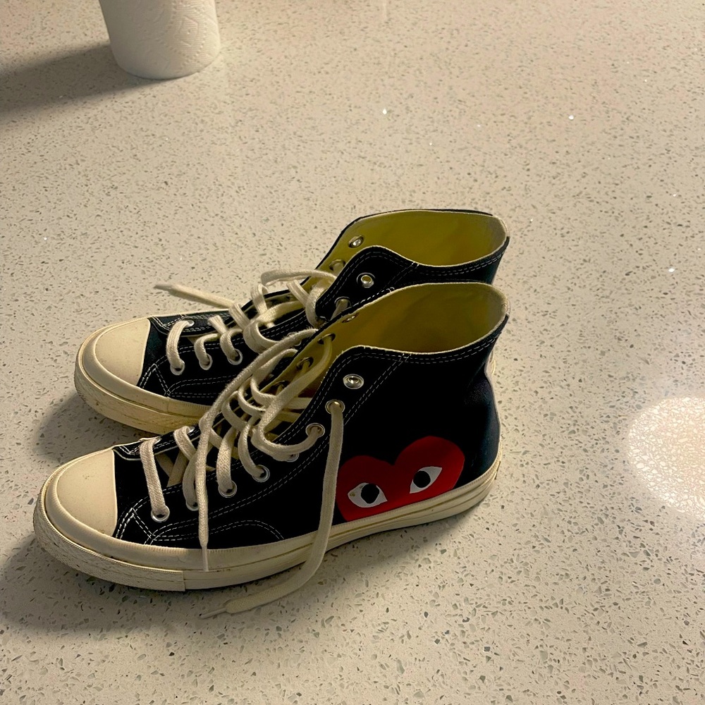 Mens high top comme des garcon chucks in black great condition rarely worn